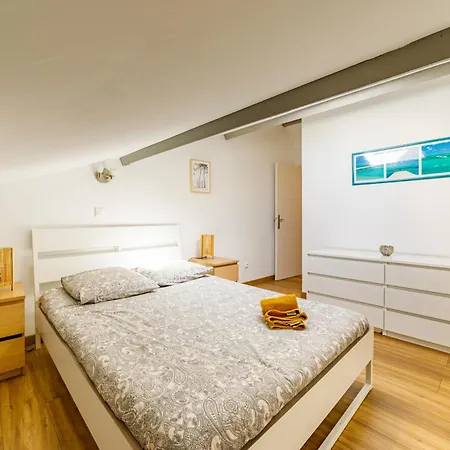 Appartement T3 De Tourisme Voltaire